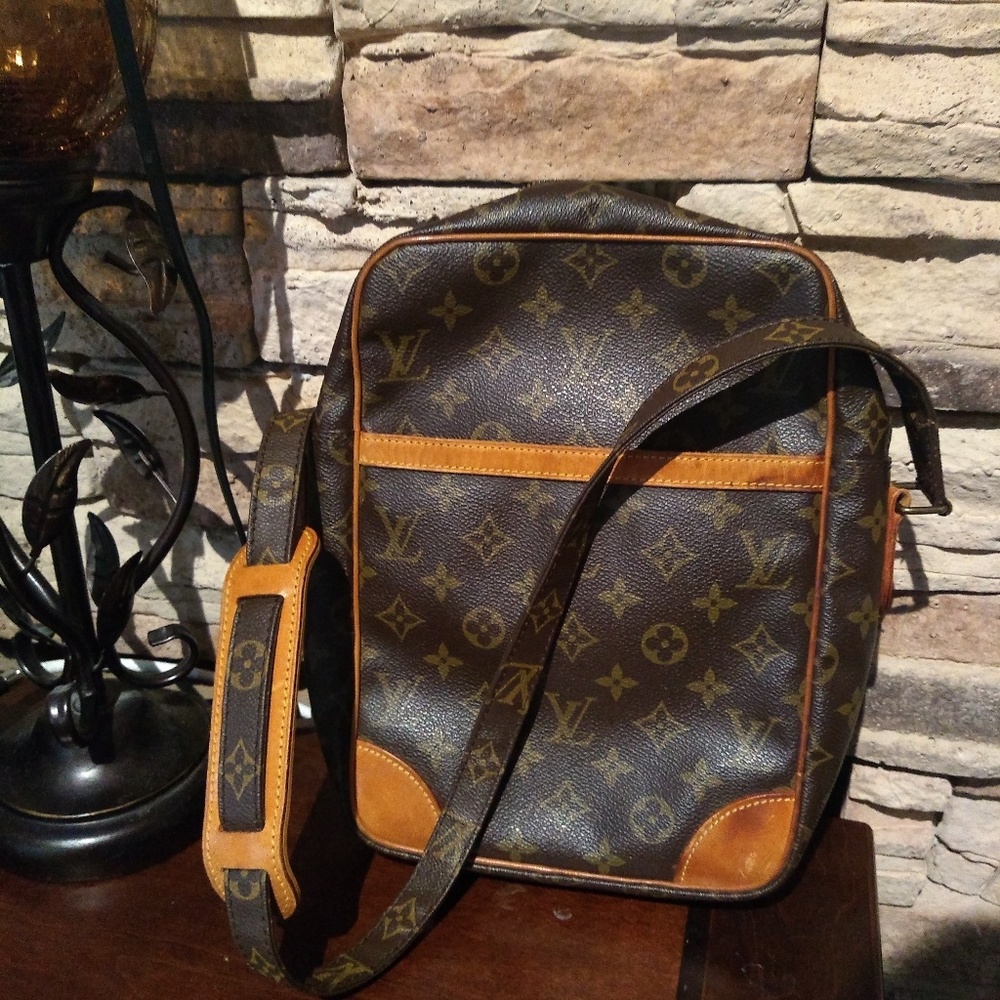 authentic danube messsenger bag